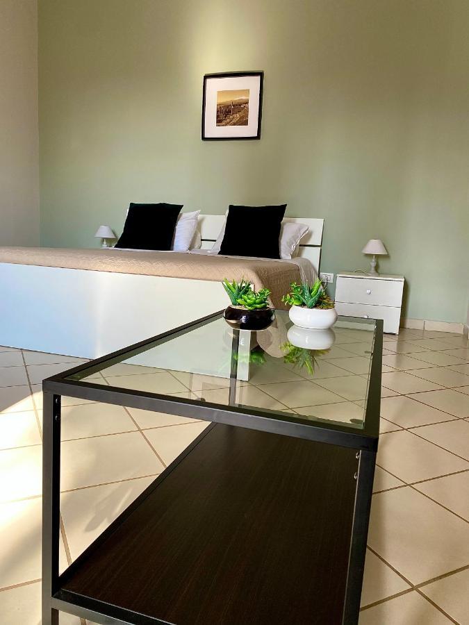 جيارديني ناكسوس Villa Valentino المظهر الخارجي الصورة