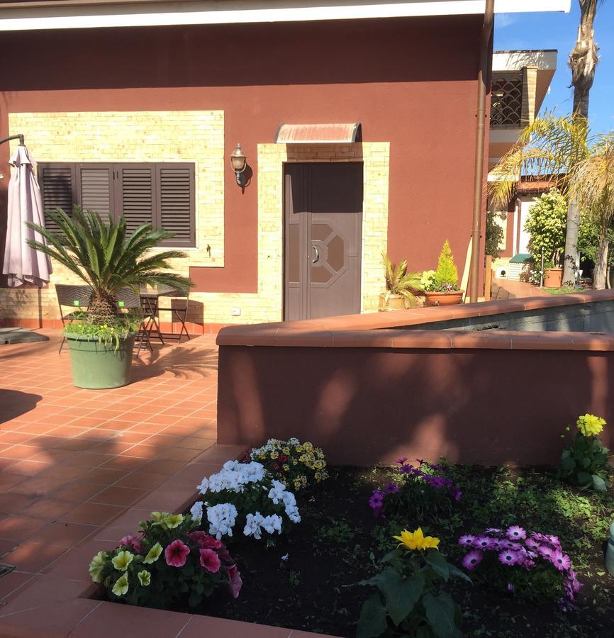 جيارديني ناكسوس Villa Valentino المظهر الخارجي الصورة