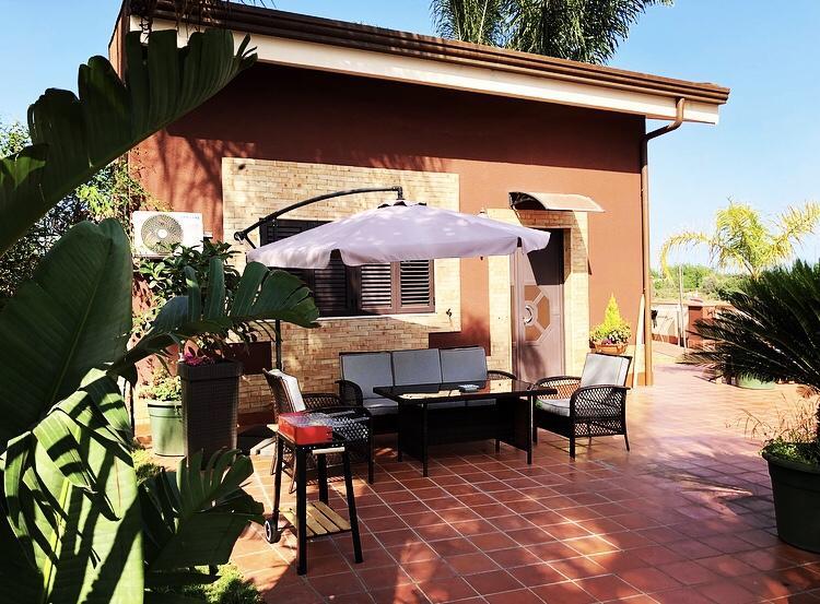جيارديني ناكسوس Villa Valentino المظهر الخارجي الصورة